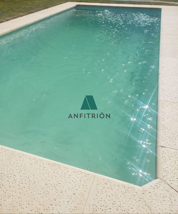 Casa ID.763 - VENTA DE CASA DE 3 DORMITORIOS, PISCINA, EN MARLY, PUNTA DEL ESTE