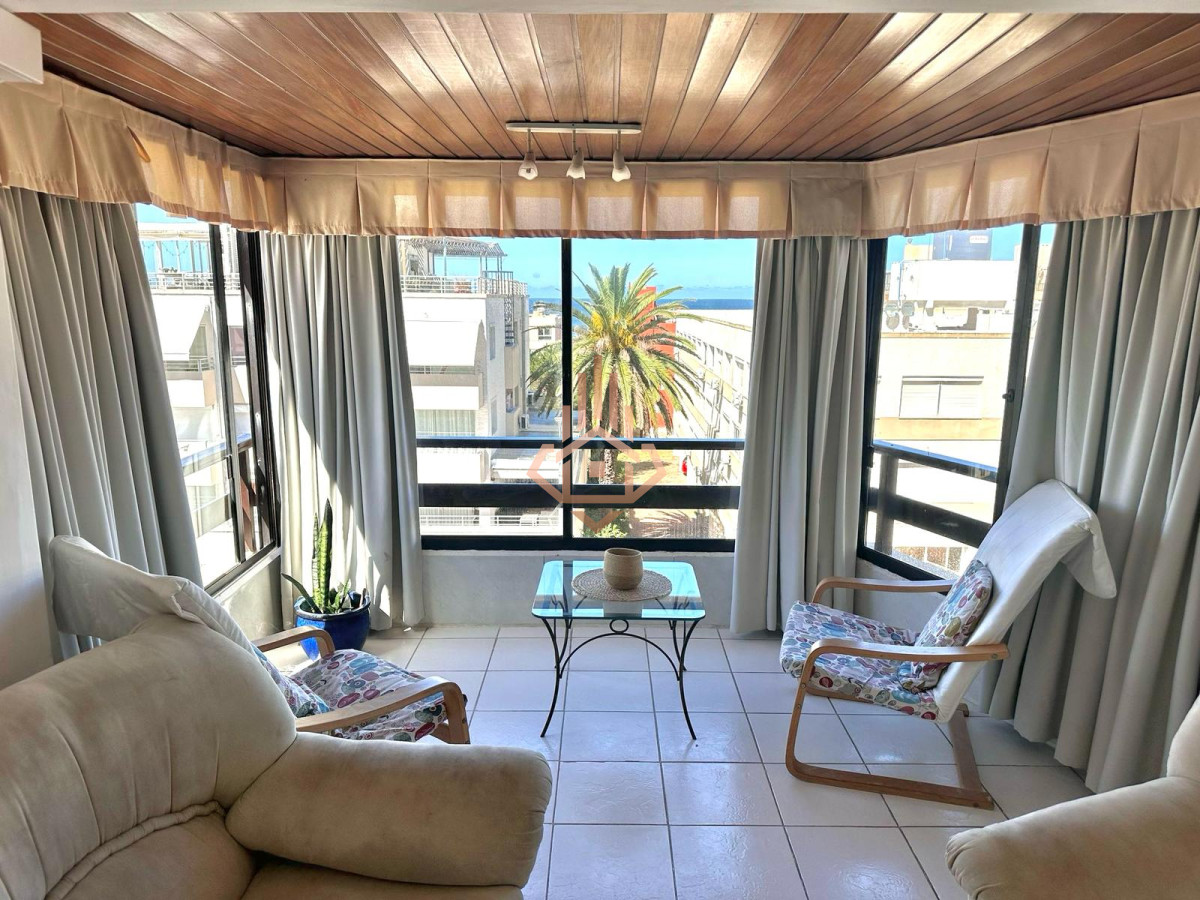 Venta departamento esquinero de 3 dormitorios a 100 metros del emir en Península - LUX6A