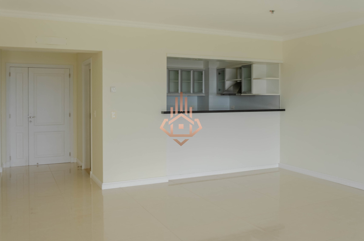 Apartamento en venta Playa Mansa 4 ambientes - LUX21099409A