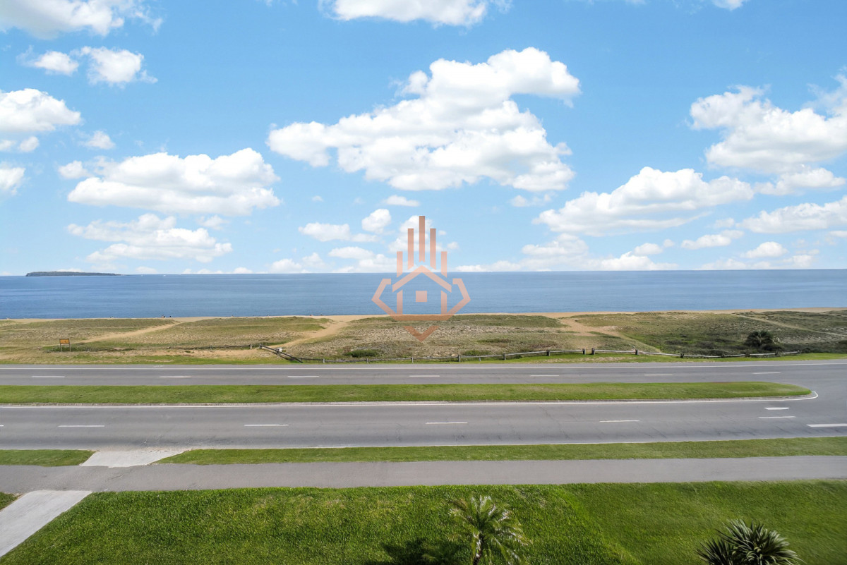 Venta Apartamento Luxury frente al mar de 3 bedroom en suite. - LUX21099234A