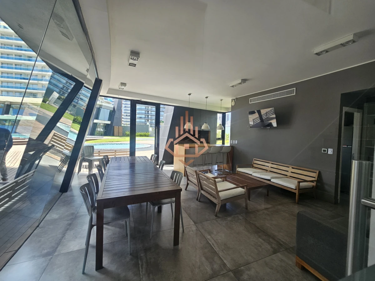 Se Vende Hermoso Departamento Piso 9 con 3 Dormitorios en Suite