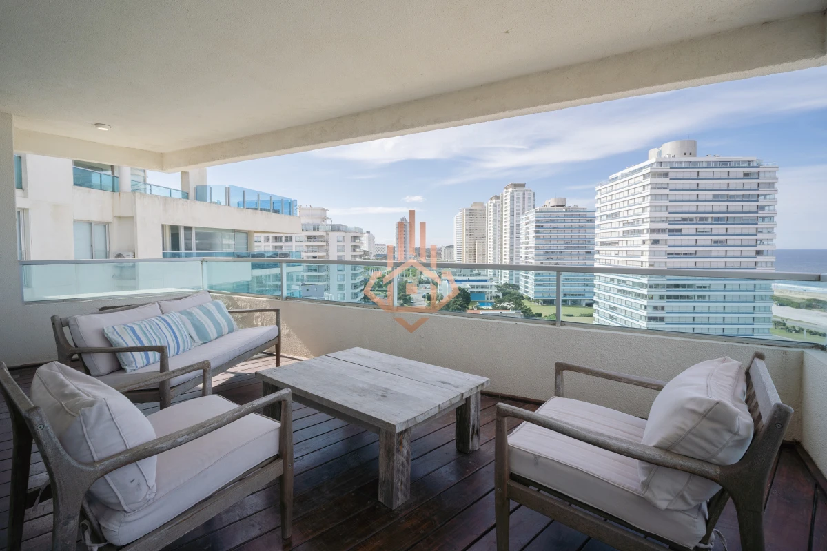 Penthouse Playa Brava, 5 Dormitorios, 4 Baños