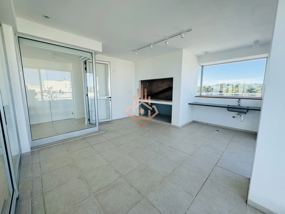 Venta Apartamento Penthouse 4 dormitorios, Frente al mar