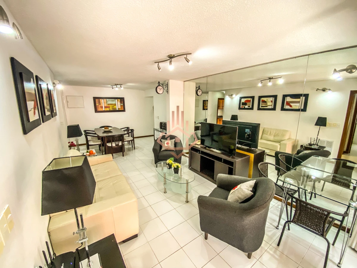 ¡Oportunidad única en Parada 3 de la Brava, Punta del Este! Apartamento 2 dormitorios y medio