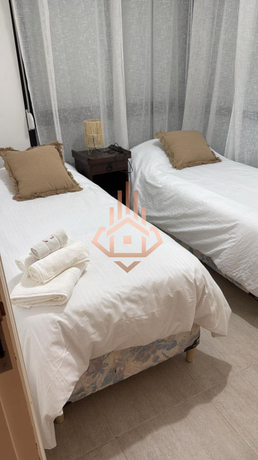 Se Alquila Espectacular Departamento Frente al Mar 4 Dormitorios Playa Brava Frente al Mar