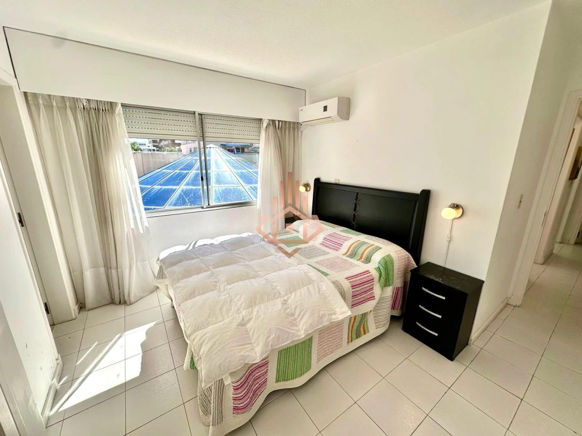 Venta departamento esquinero de 3 dormitorios a 100 metros del emir en Península