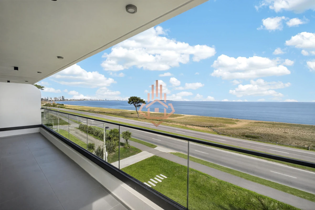 Venta Apartamento Luxury frente al mar de 3 bedroom en suite.