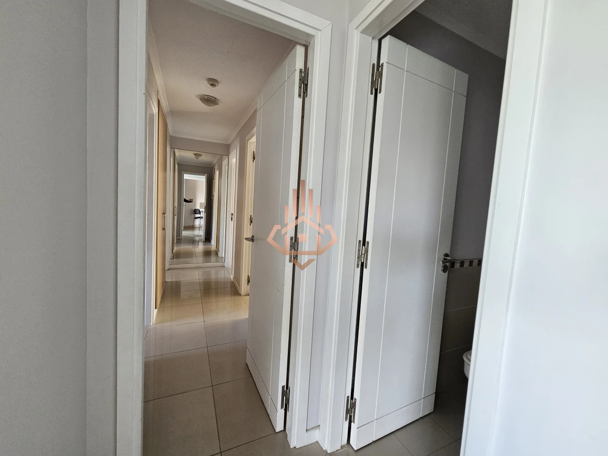 Departamento en Venta en Ocean Drive de 3 Dormitorios Mas Dependencia