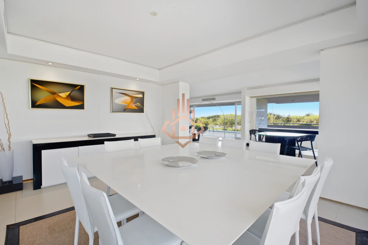 Espectacular Apartamento en Venta de 6 Dormitorios 6 Cocheras Increible Terraza con Piscina Privada