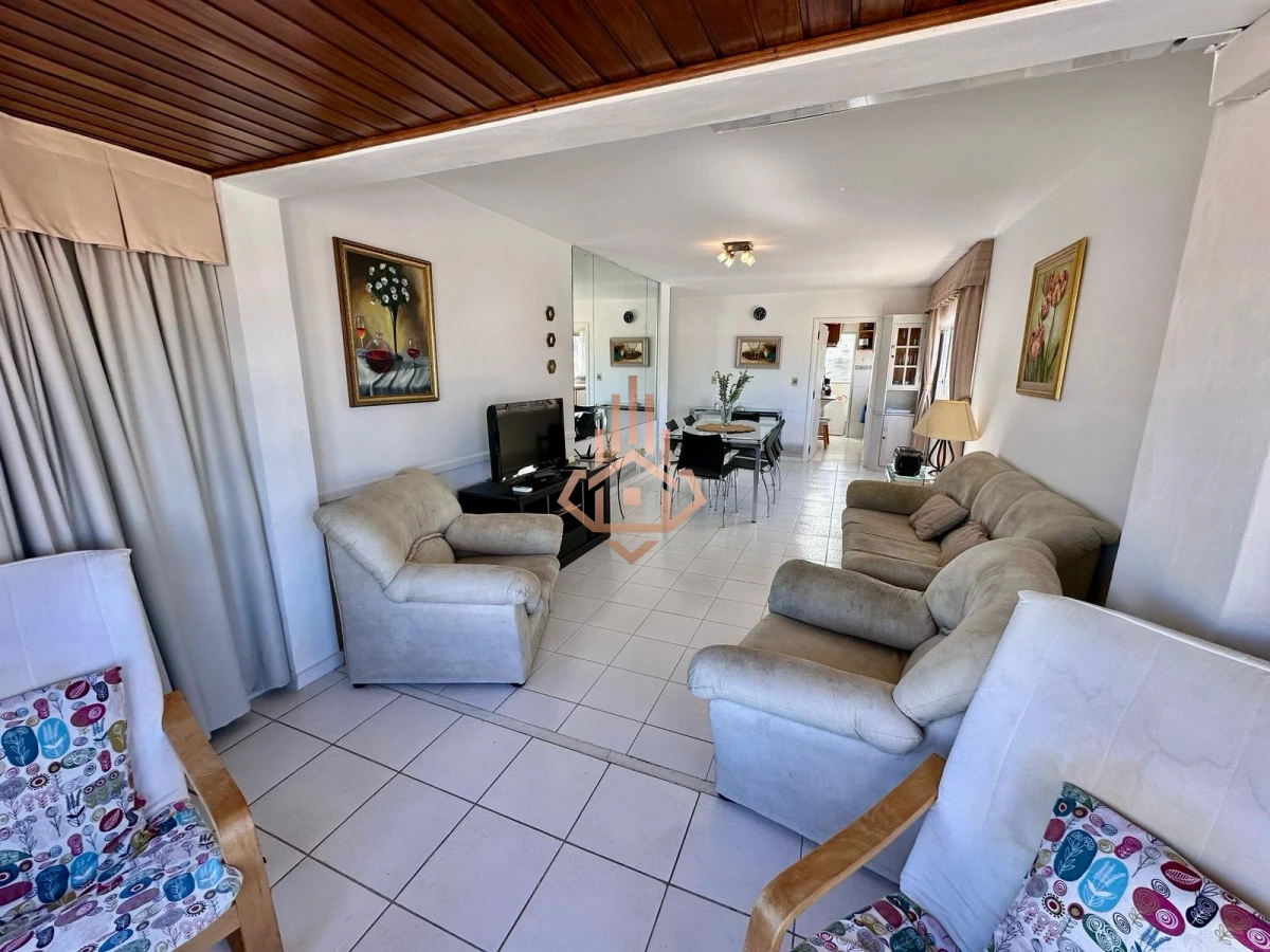 Venta departamento esquinero de 3 dormitorios a 100 metros del emir en Península