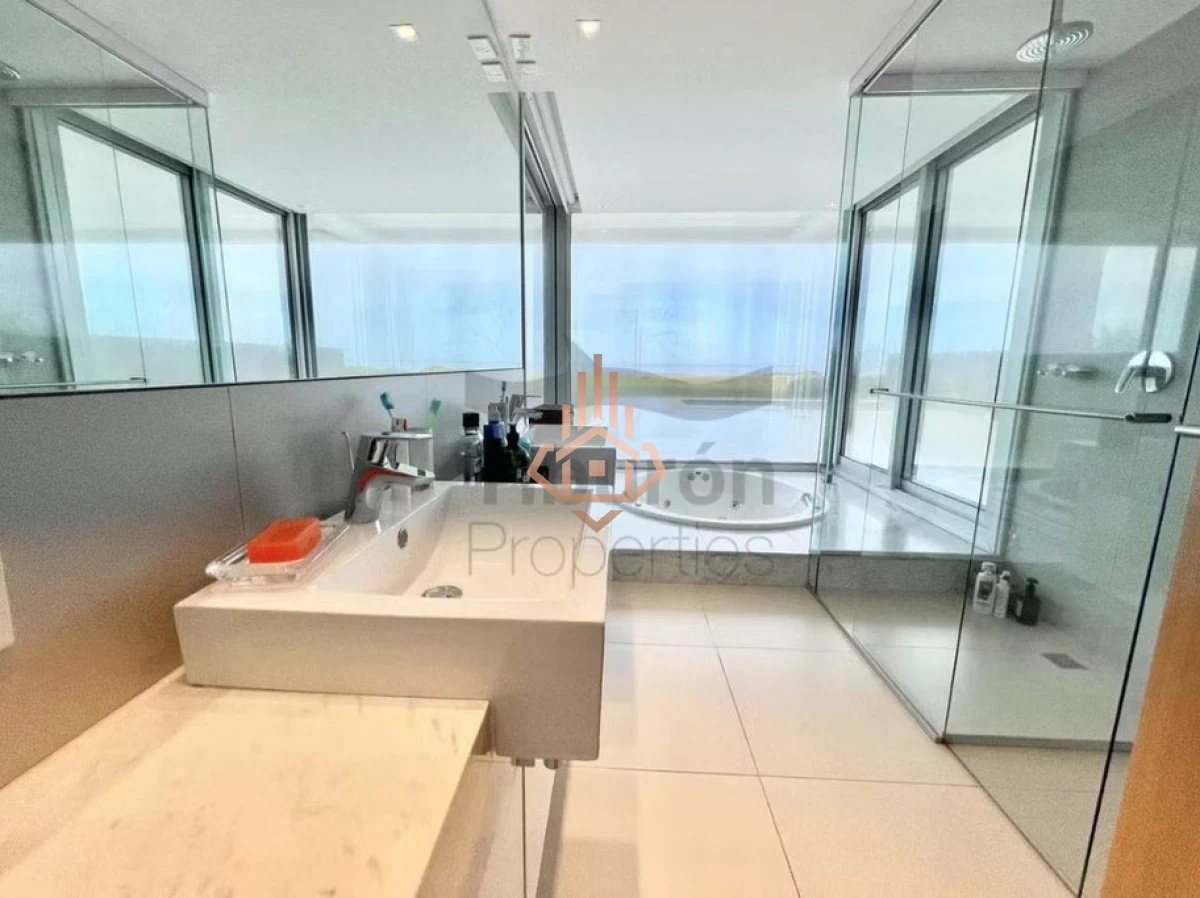 TIBURON PROPERTIES LOGO web - blanco.png TIBURON PROPERTIES LOGO web - blanco.png Tiburon Terrazas - SS 106