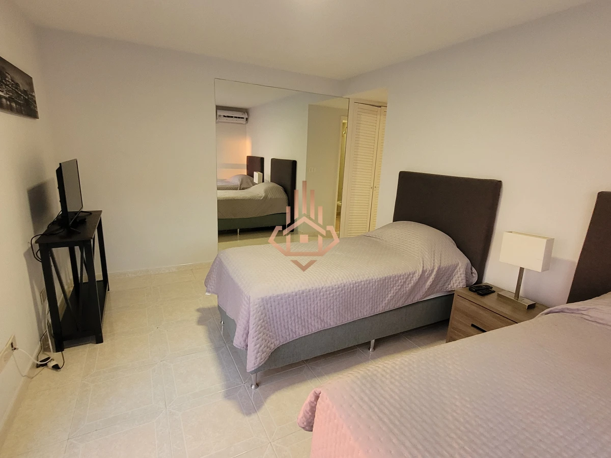 Residencia de lujo en venta frente al mar - Beverly Tower, Playa Mansa