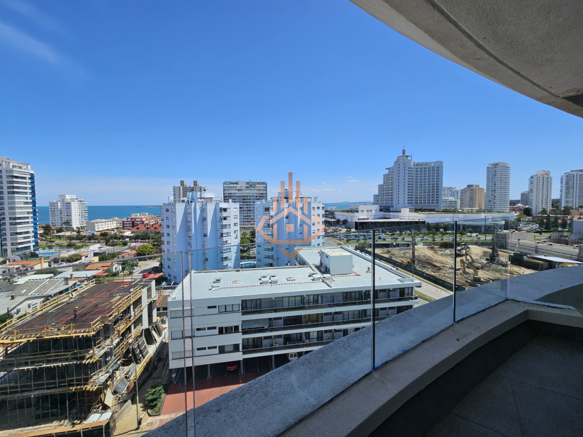 Se Vende Hermoso Departamento Piso 9 con 3 Dormitorios en Suite