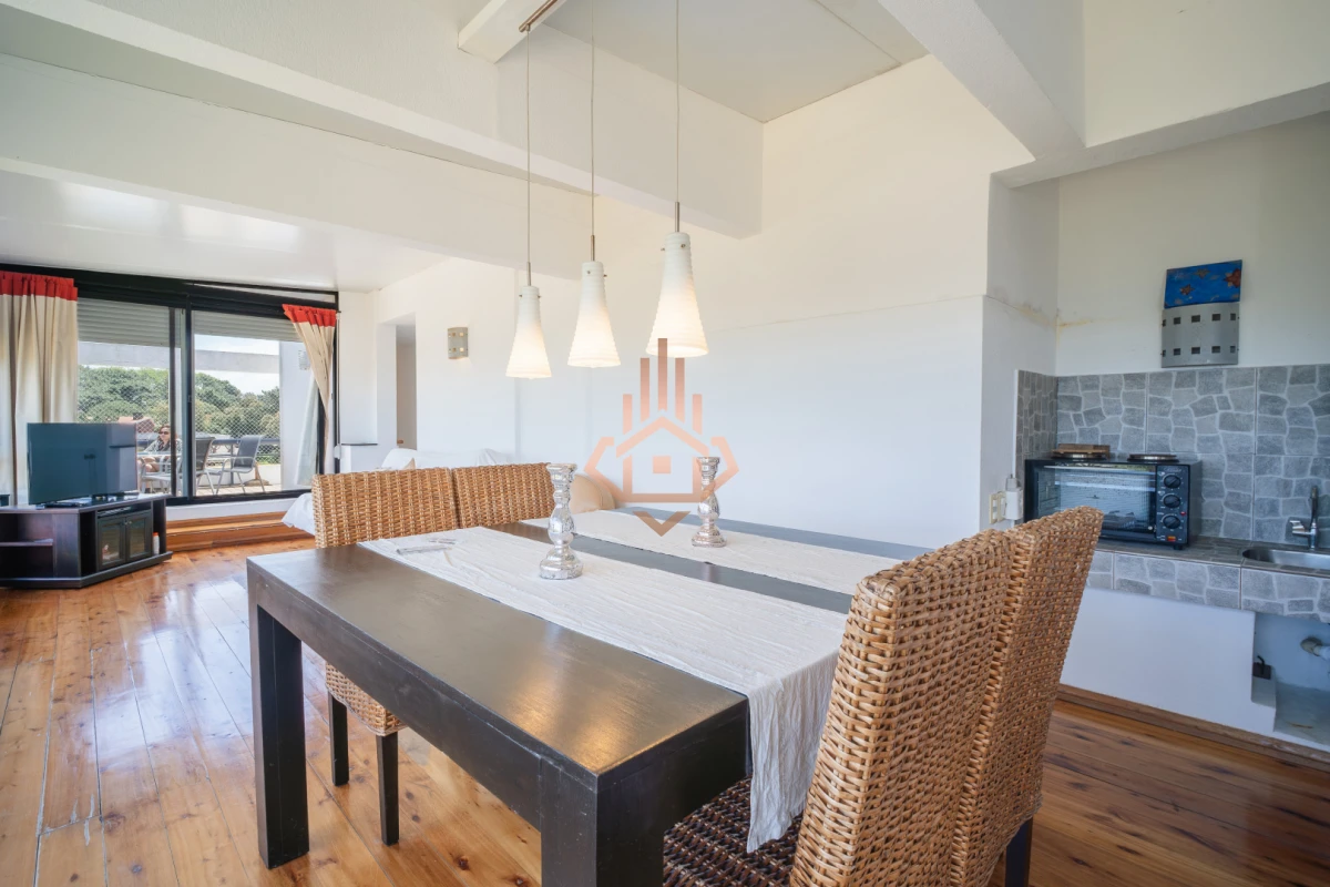 Departamento en Primera Línea - Vista Infinita al Mar en Parada 28 de La Brava