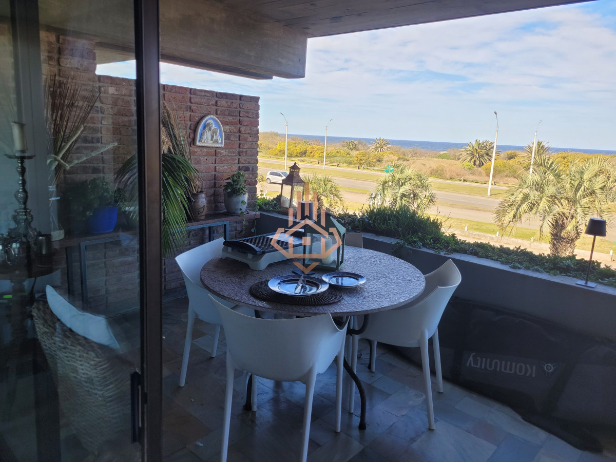 Venta de apartamento de lujo en Punta del Este - Edificio Seaside, Playa Brava (Parada 12½)