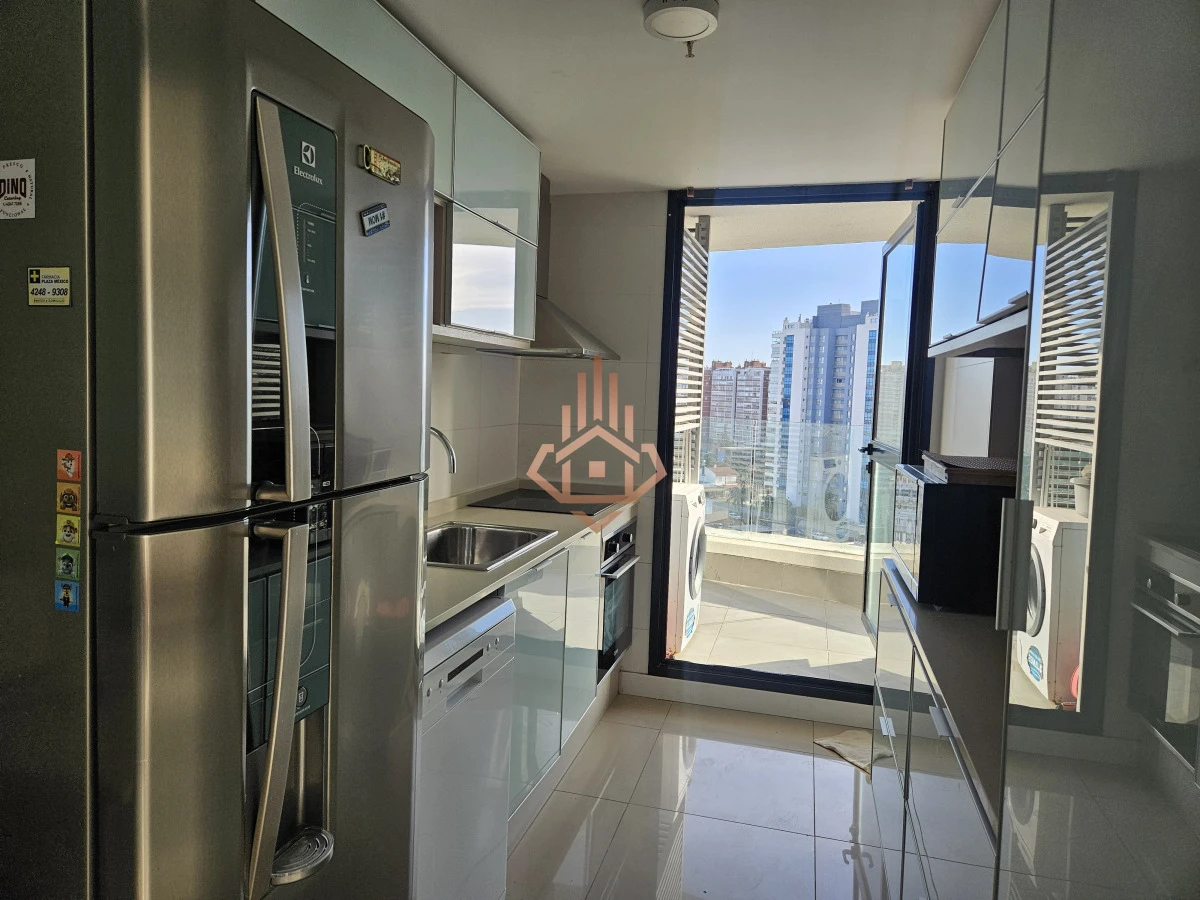 Se Vende Hermoso Departamento de 3 Dormitorios en Piso 10 Full Amenitis
