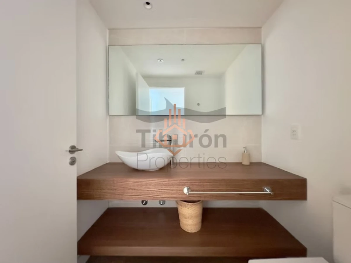 Trump Tower - Tip. 03