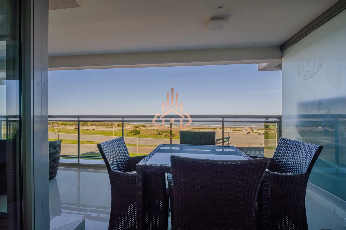 Imperiale1  3 dorm. 3 baños