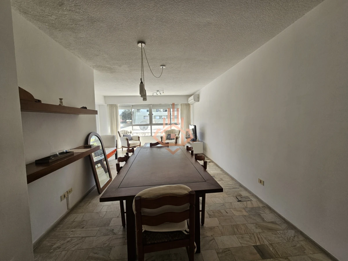 Venta de Apartamento de 3 Dormitorios en Punta del Este