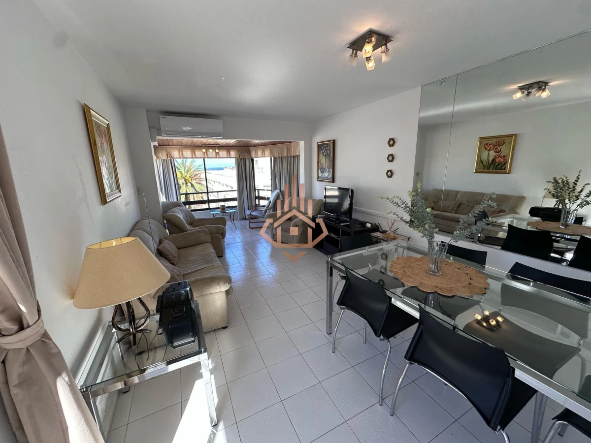 Venta departamento esquinero de 3 dormitorios a 100 metros del emir en Península