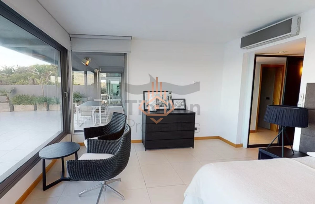 Tiburon Barra - SS 104