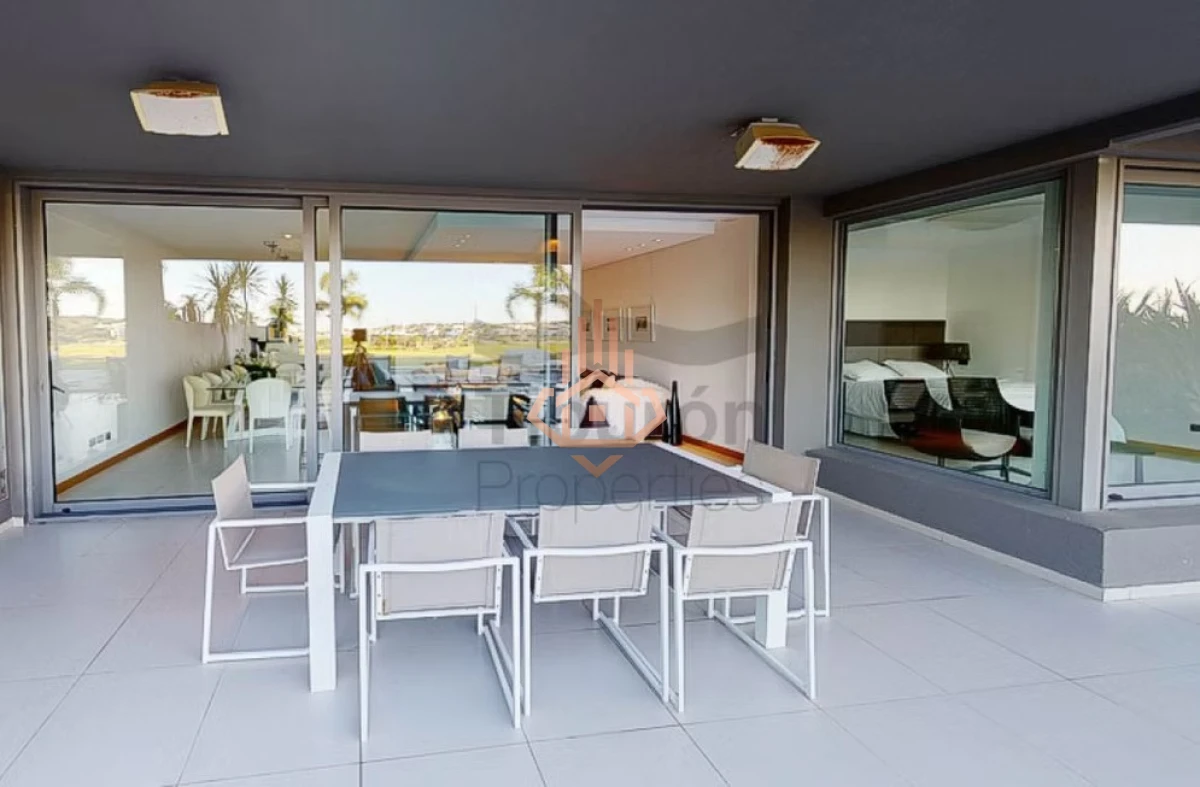 Tiburon Barra - SS 104