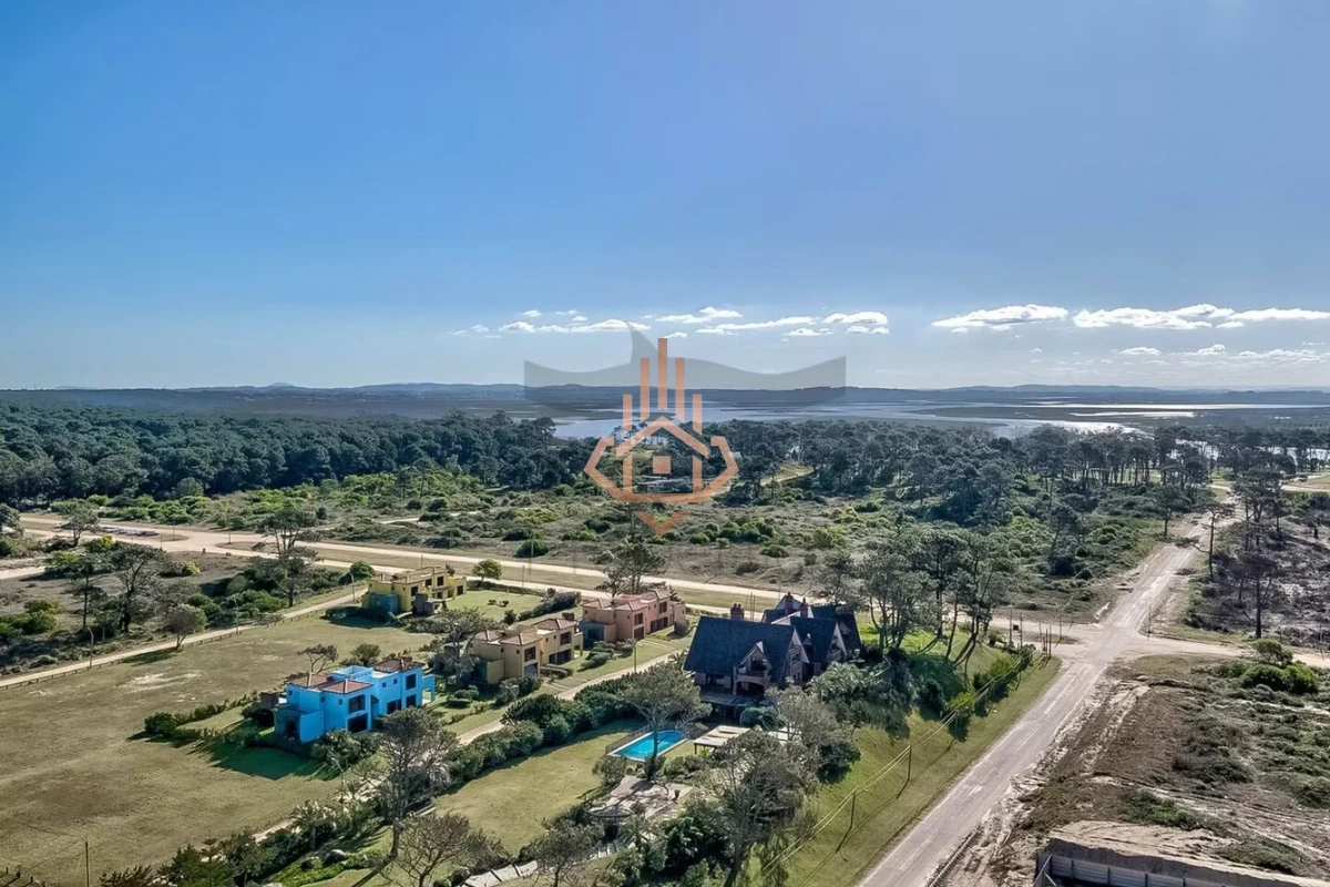 Edificio Surfside - Tip. 05