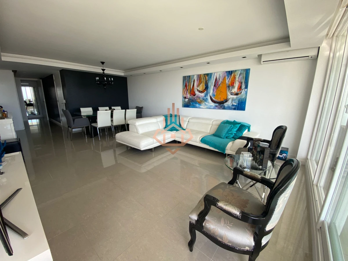 Venta depto 3 suites con vista al Mar. Piso Alto. Torre de Alta CategorÃ­a.