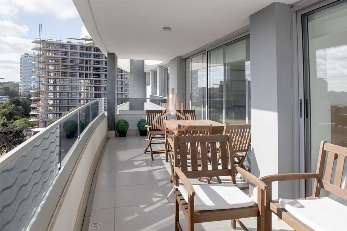 Hermoso Apartamento en Aidy Grill - 3 dormitorios y cochera doble