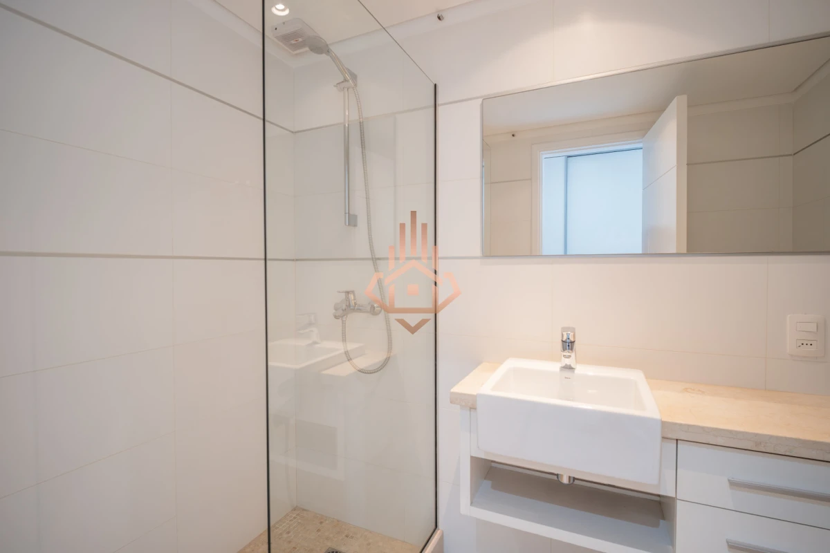 Venta Apartamento Penthouse 4 dormitorios, Frente al mar