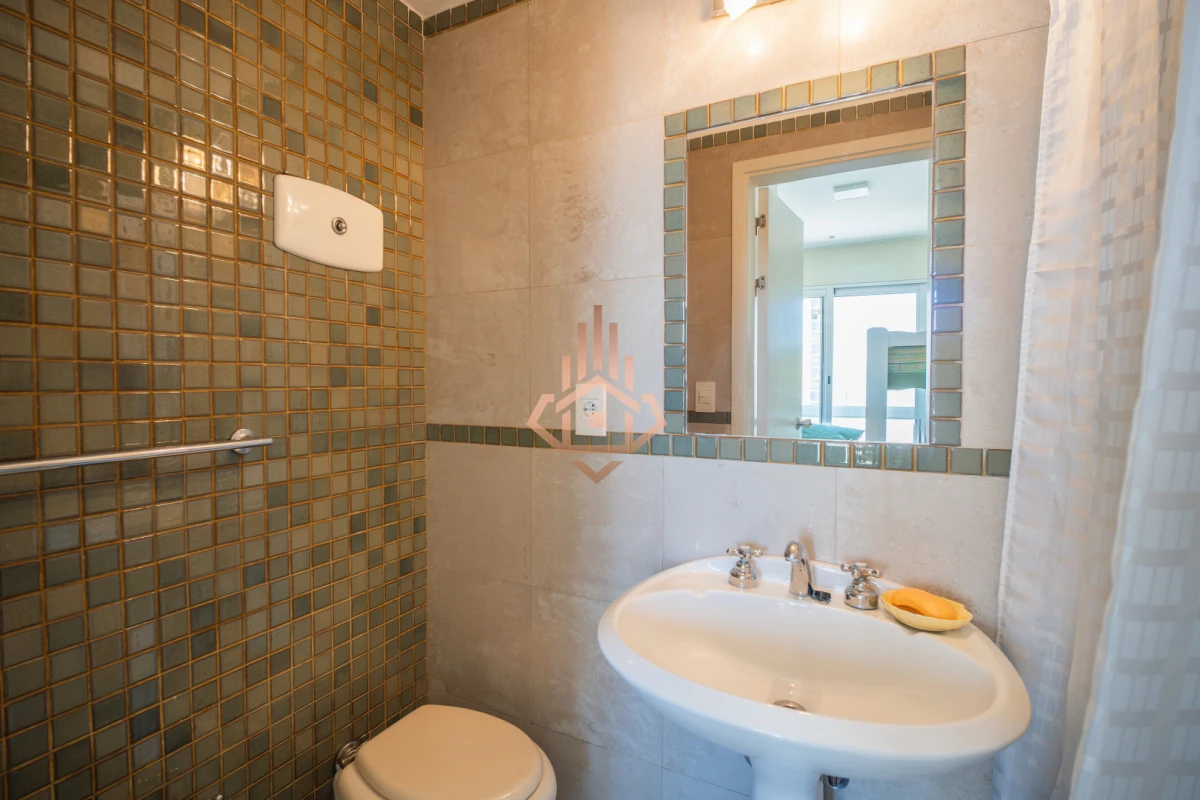 Apartamento en el icónico Torreón, con vista y ubicación excepcional