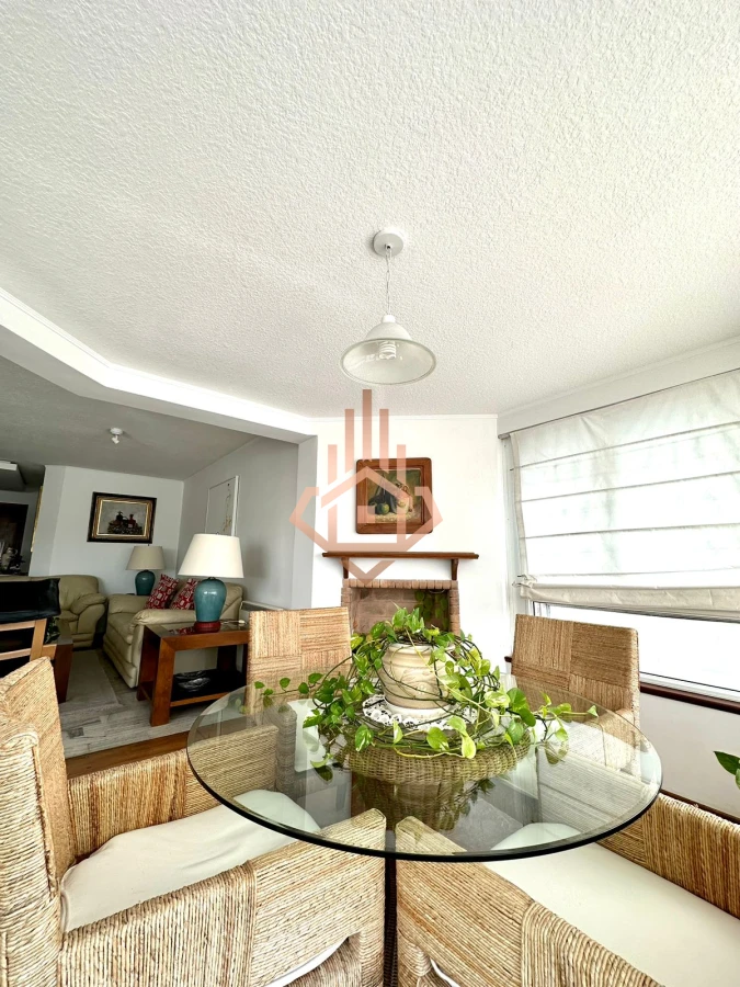 Venta Apartamento 3 dormitorios más dependencia sobre Roosevelt