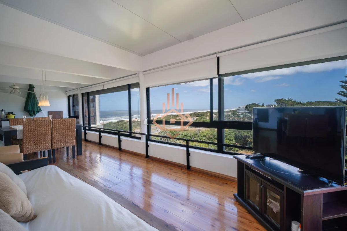 Departamento en Primera Línea - Vista Infinita al Mar en Parada 28 de La Brava