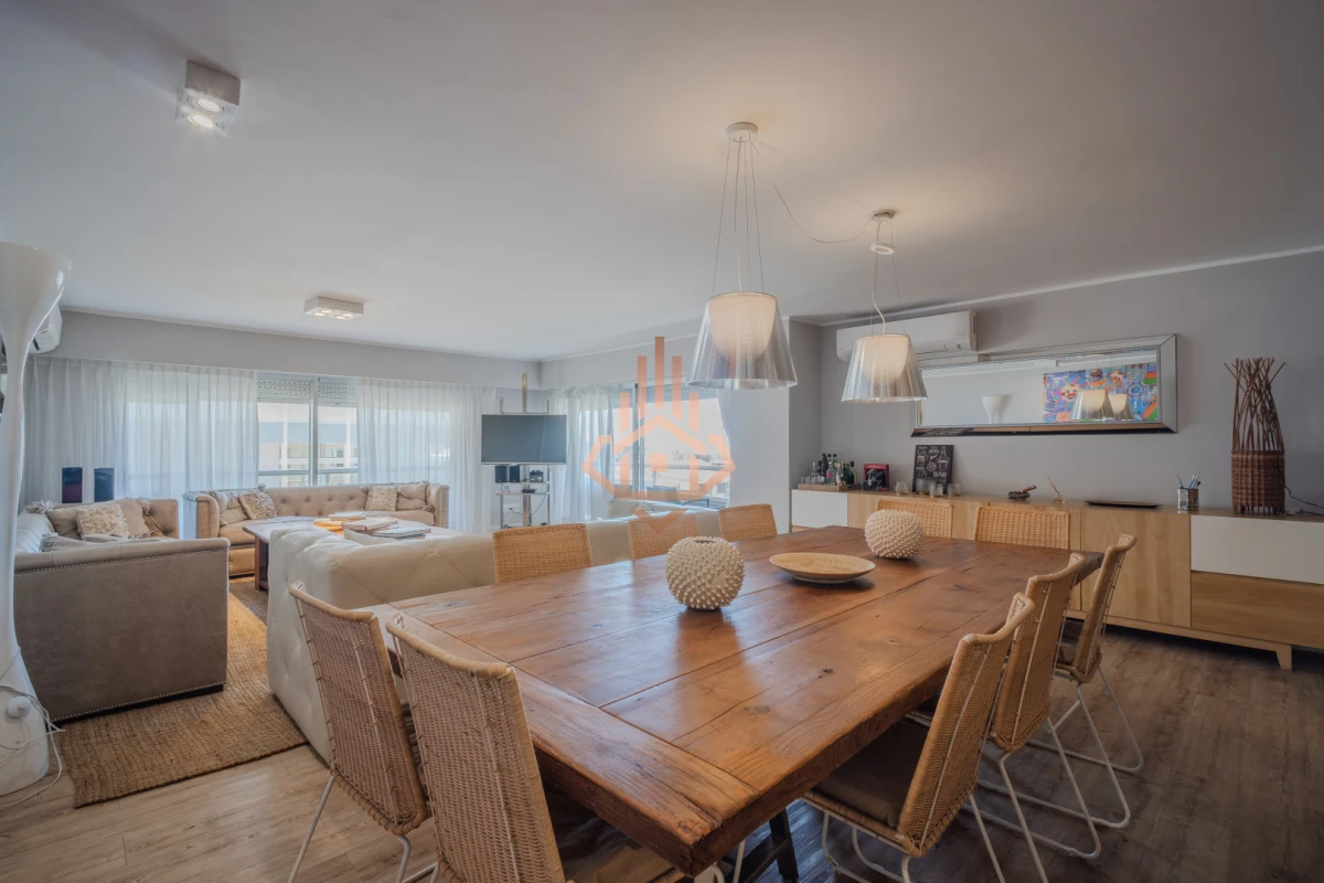 Exclusivo Departamento en la Península con Vista al Puerto y Amenities Premium