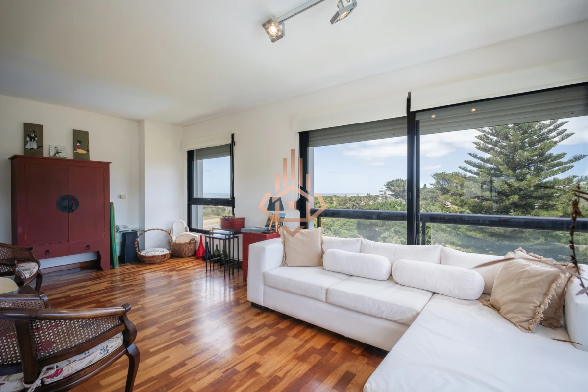 Departamento en Primera Línea - Vista Infinita al Mar en Parada 28 de La Brava