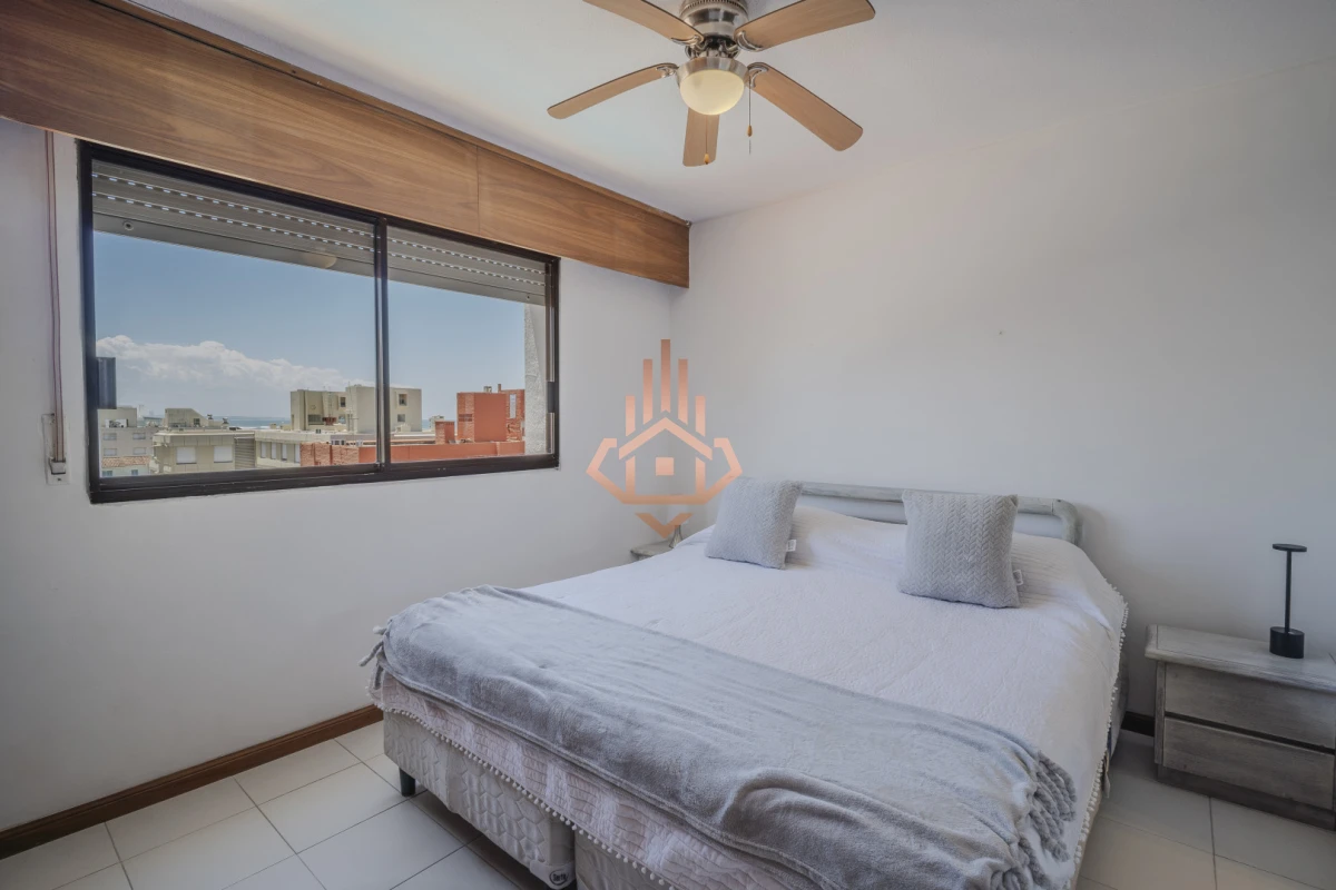 Venta Departamento 2 Dormitorios con Terraza Exclusiva y Vista al Mar - Península