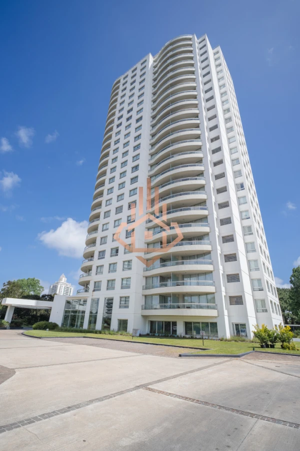 Venta Apartamento a pasos del Mar en Punta del Este, 1 dormitorio.