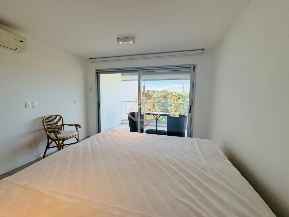 Venta Apartamento Penthouse 4 dormitorios, Frente al mar