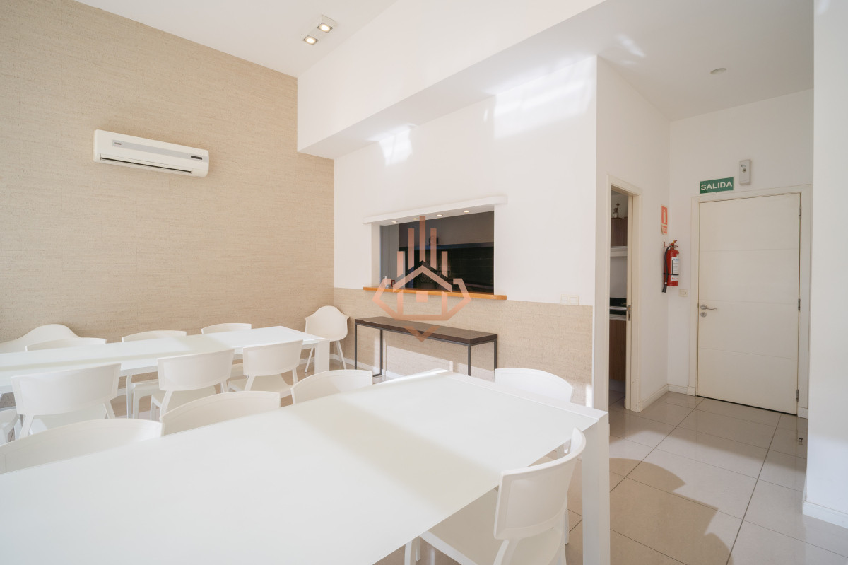 Venta Apartamento en torre ONE 2 esquinero con vista 180