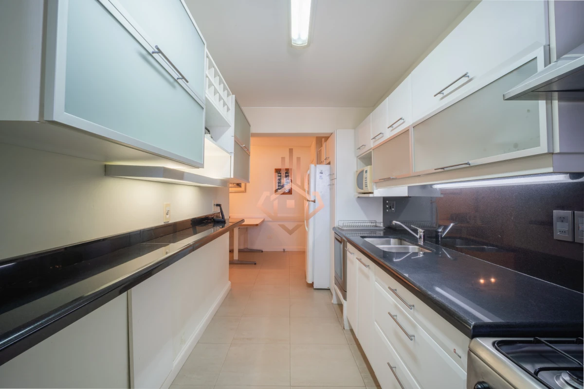 Apartamento en el icónico Torreón, con vista y ubicación excepcional