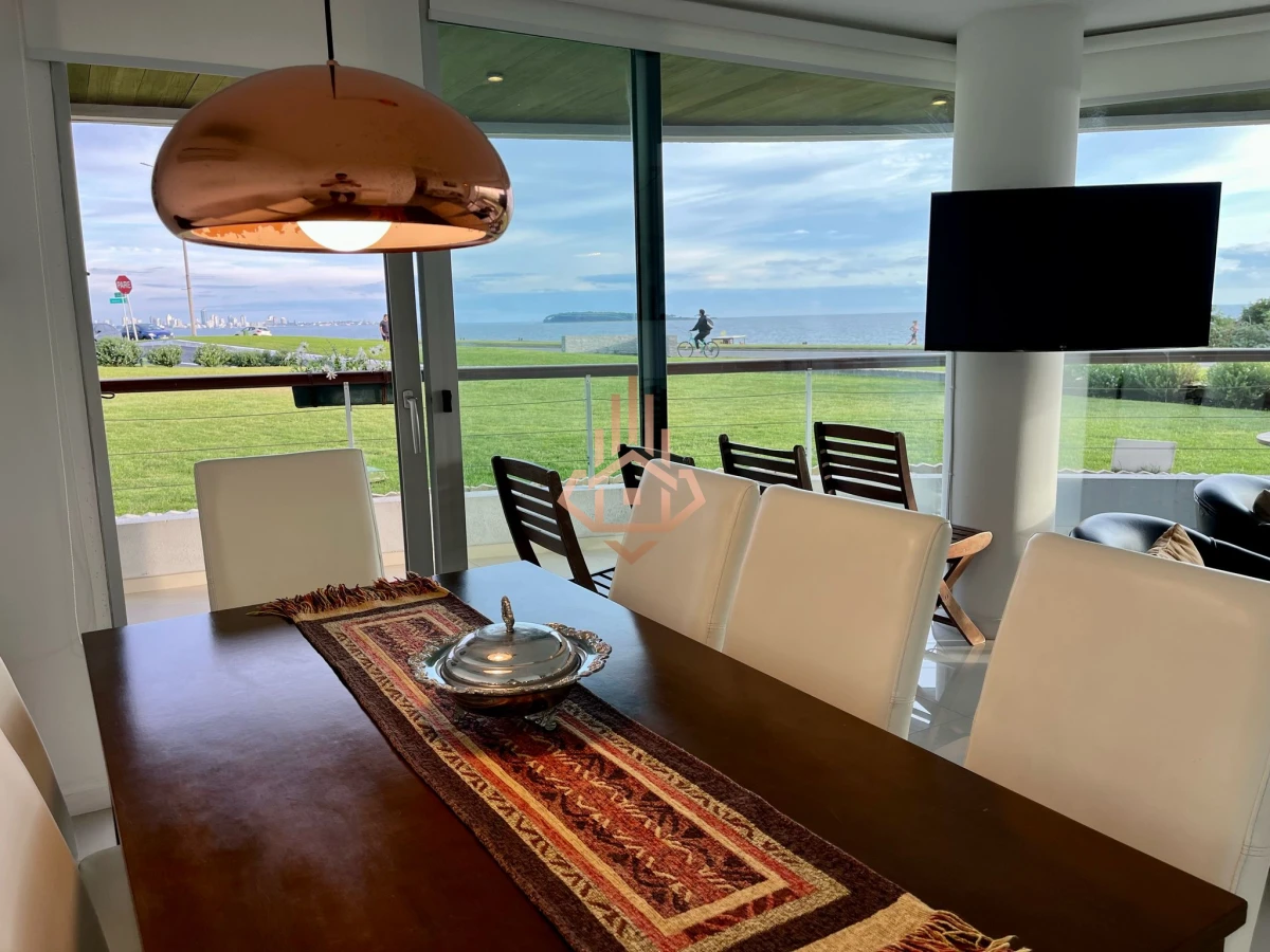 Apartamento Planta Baja - Edificio Isabel