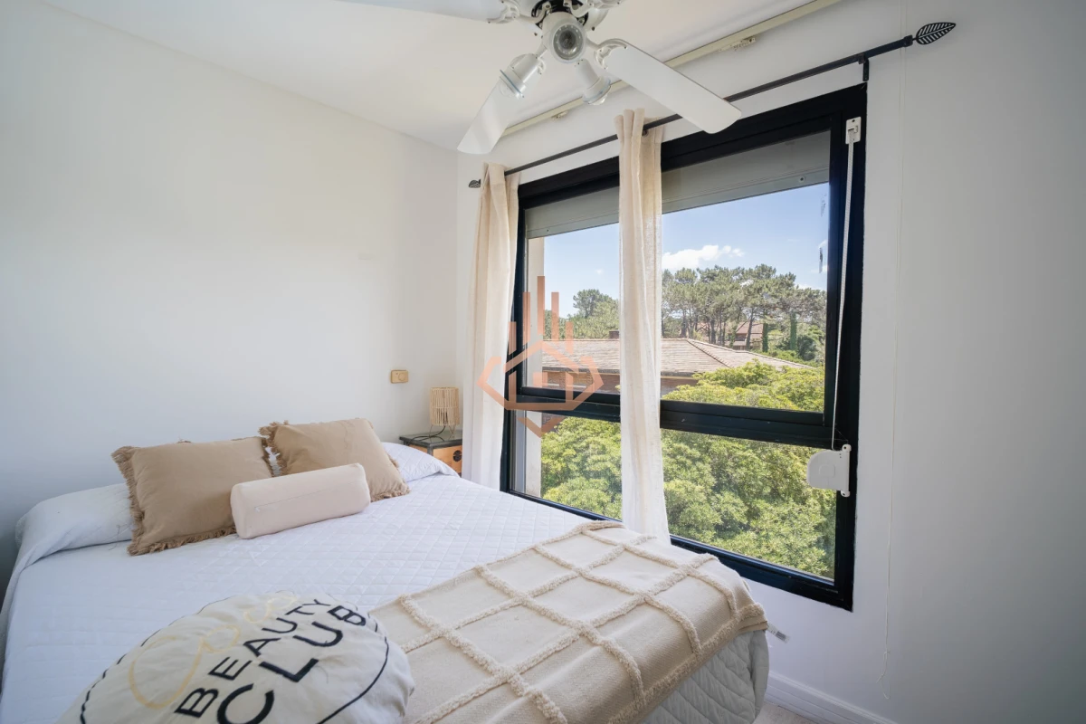 Departamento en Primera Línea - Vista Infinita al Mar en Parada 28 de La Brava