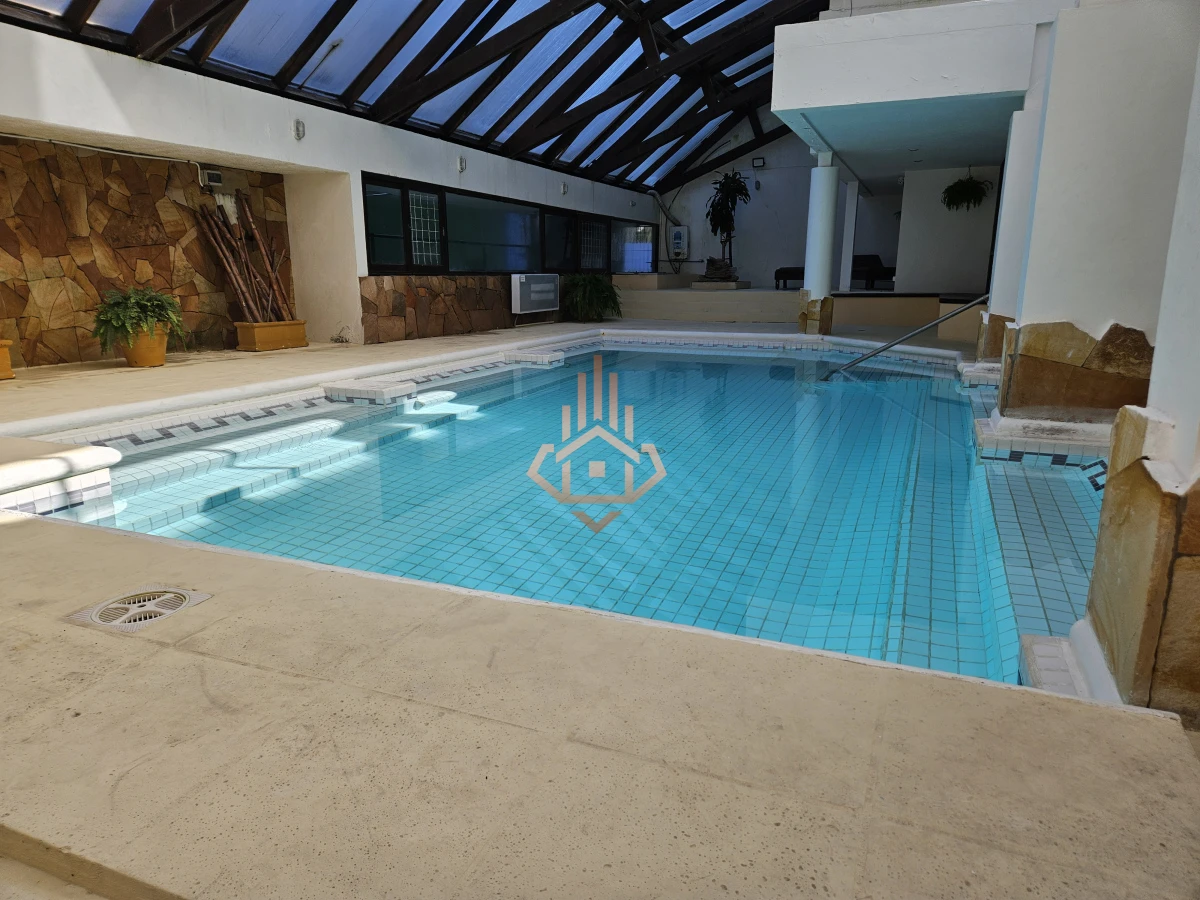 Alquiler temporal, e cuartos y medio, zona Roosevelt