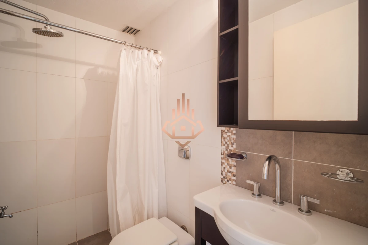 Apartamento en la Península - A pasos de Playa El Emir y Av. Gorlero