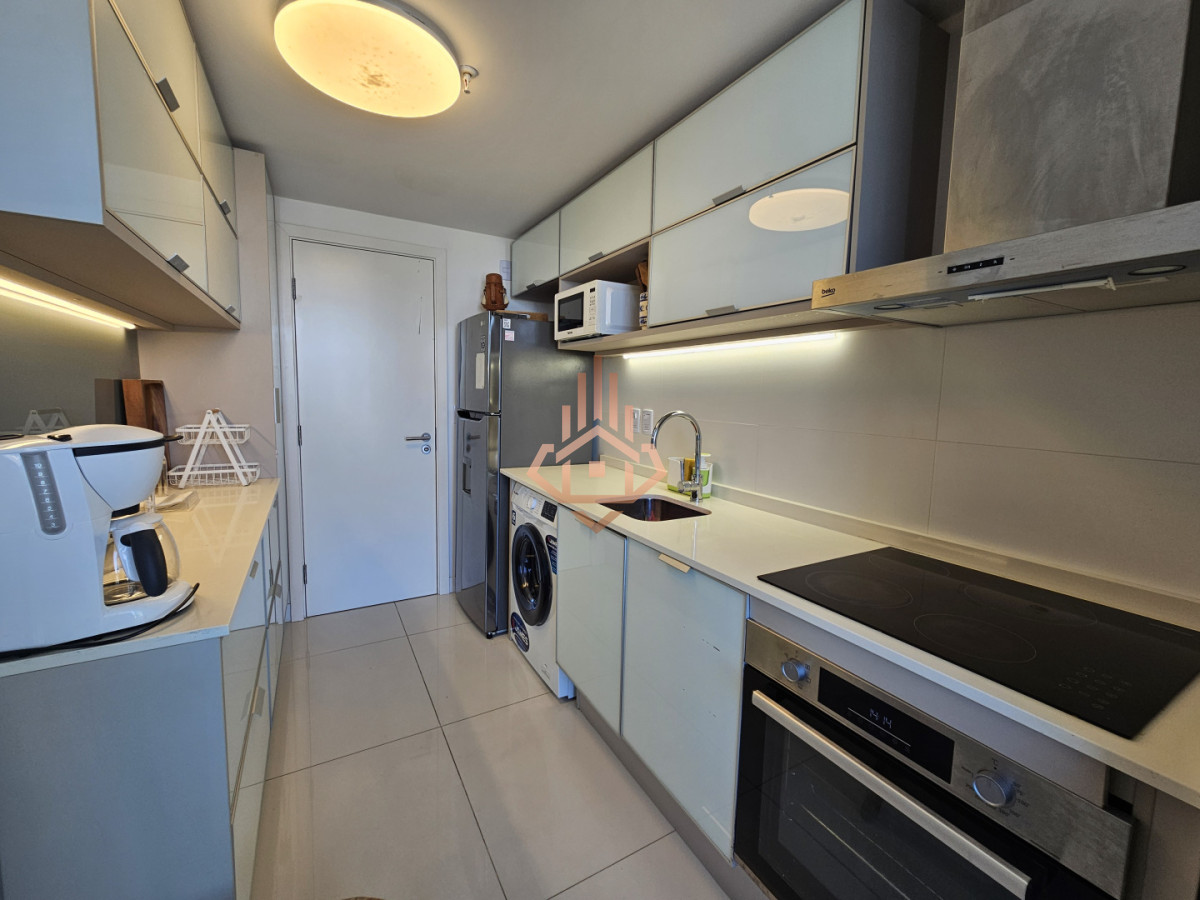 Se Vende Hermoso Departamento Piso 9 con 3 Dormitorios en Suite