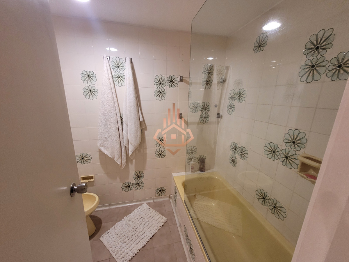 Venta de apartamento de lujo en Punta del Este - Edificio Seaside, Playa Brava (Parada 12½)