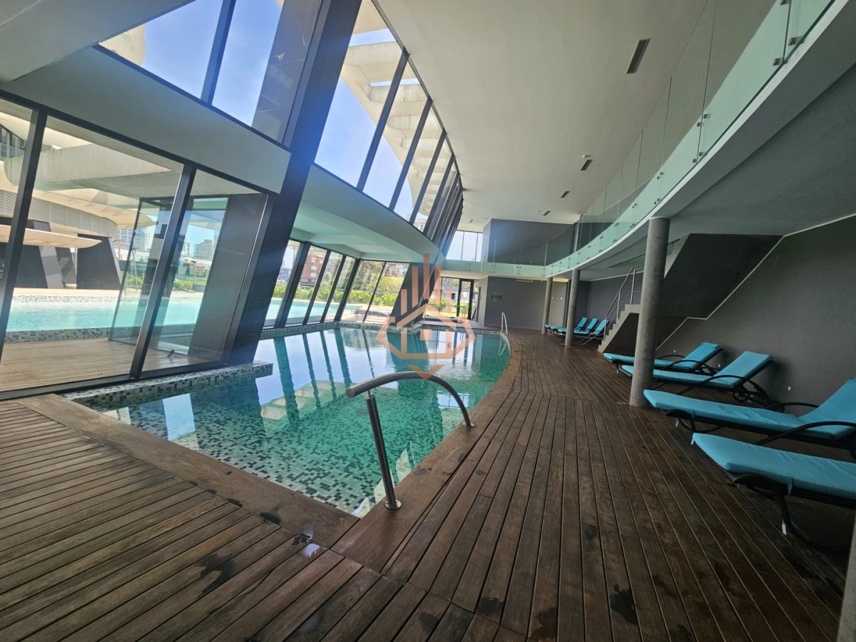 Se Vende Hermoso Departamento Piso 9 con 3 Dormitorios en Suite