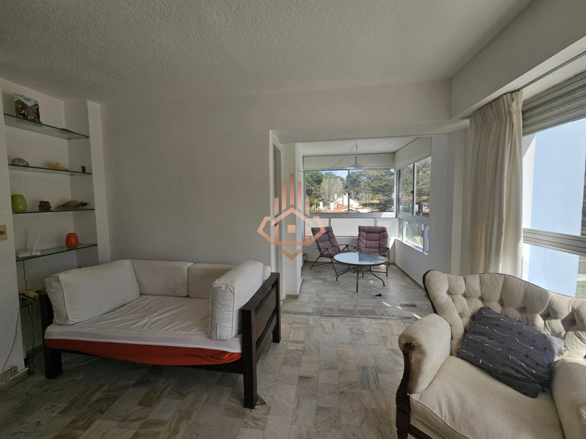 Venta de Apartamento de 3 Dormitorios en Punta del Este