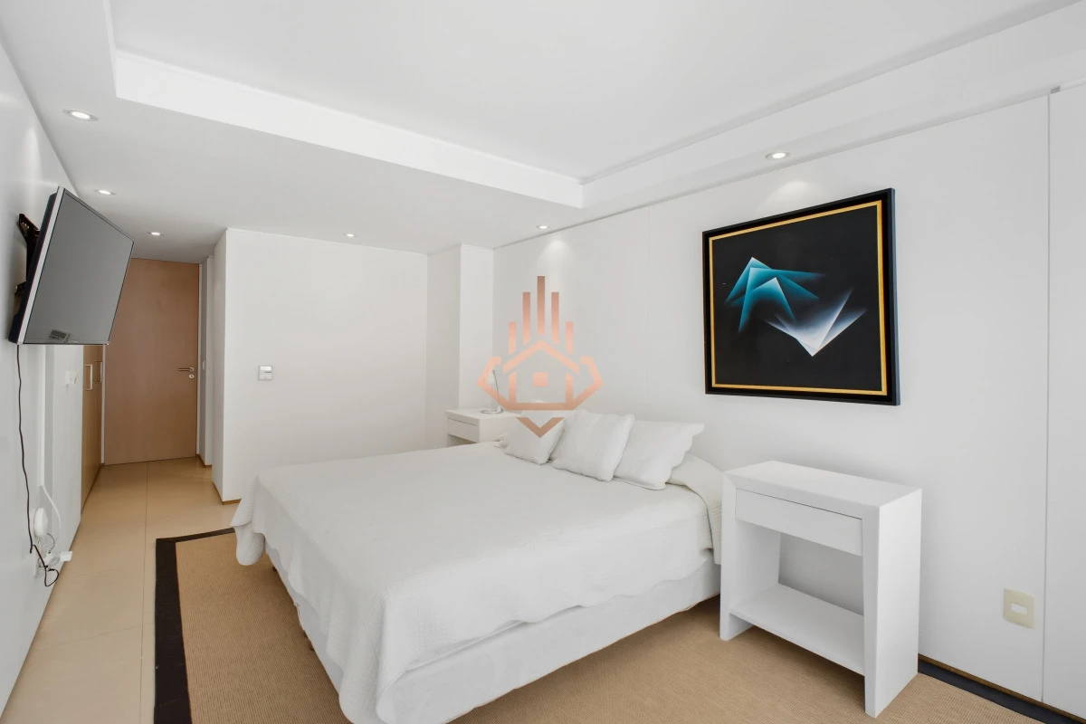 Espectacular Apartamento en Venta de 6 Dormitorios 6 Cocheras Increible Terraza con Piscina Privada