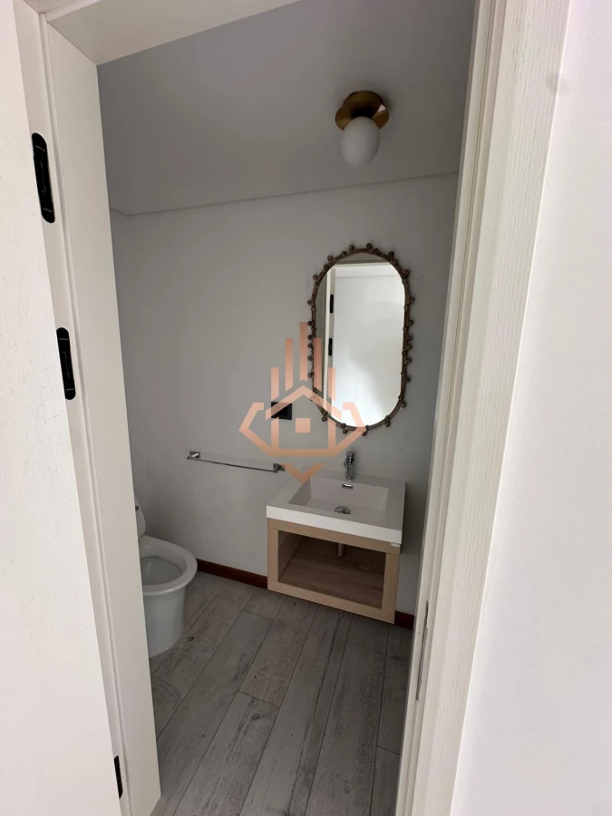 Venta departamento en Surfside de 1 dorm + den